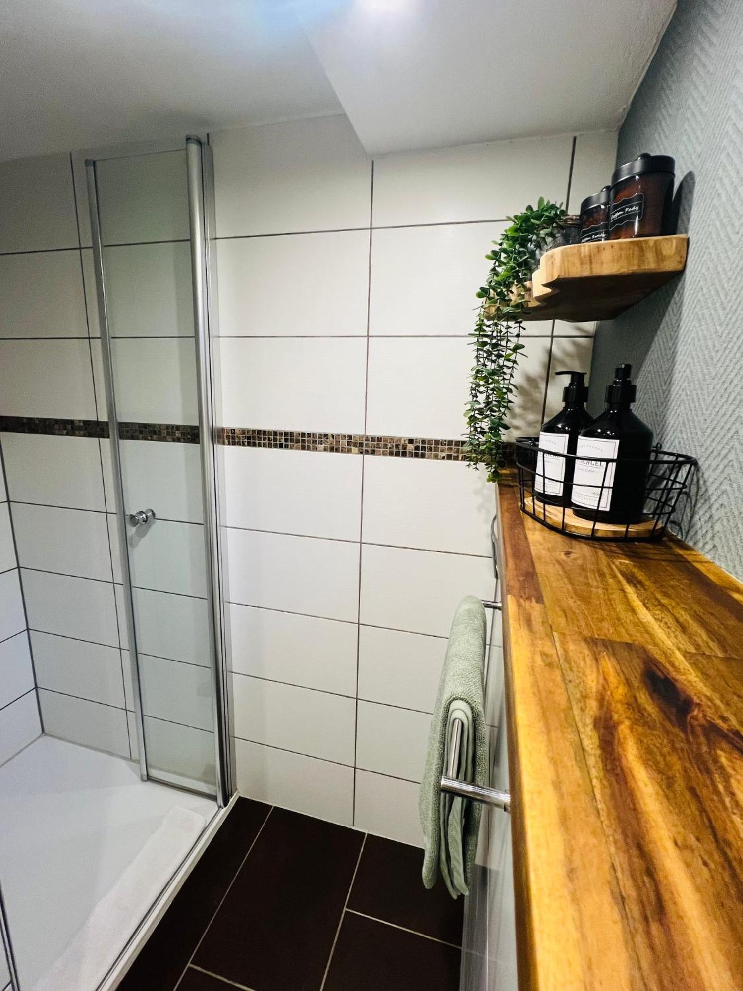 Ferienwohnung Palatina Heuchelheim-Klingen ภายนอก รูปภาพ