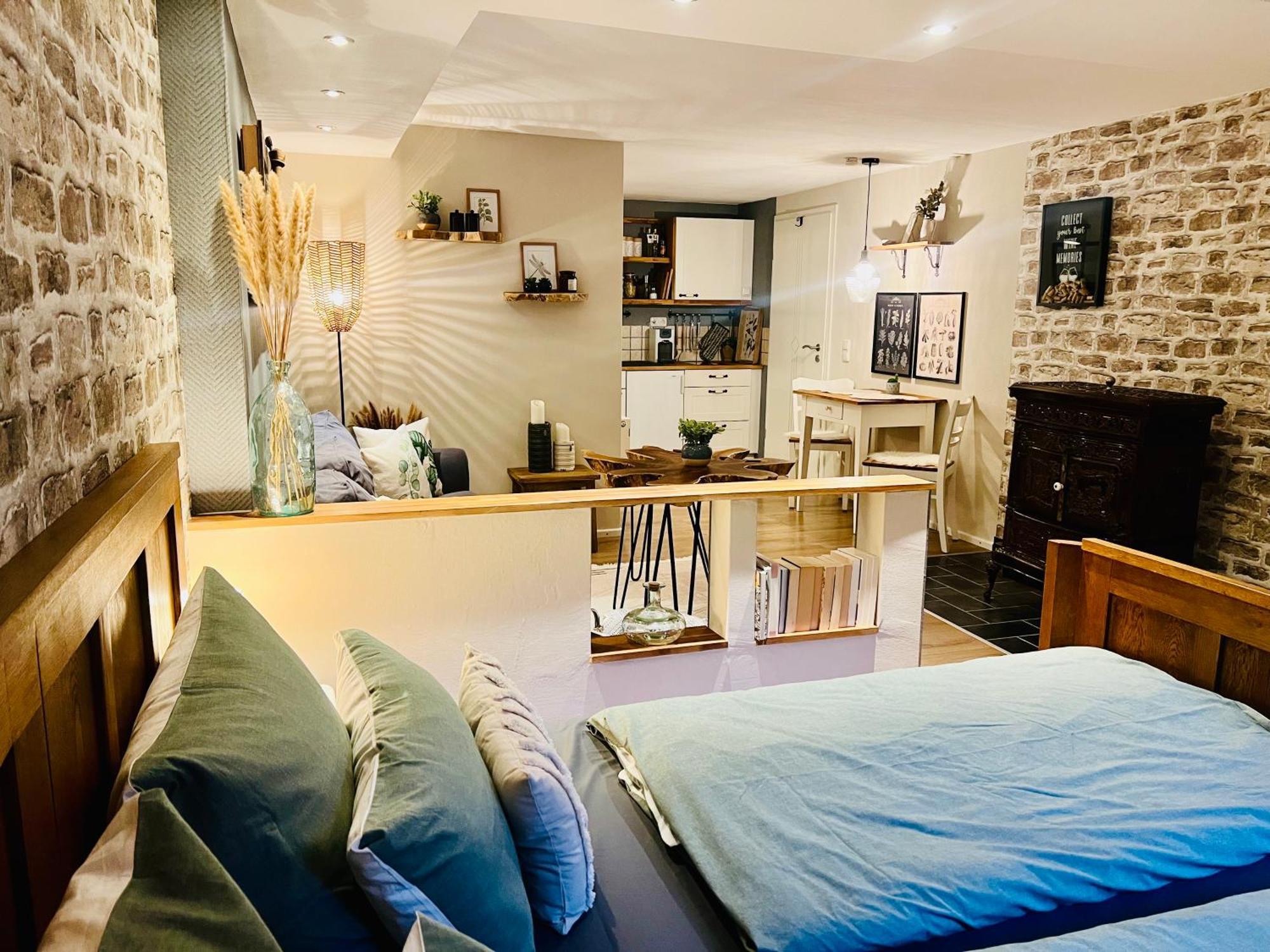 Ferienwohnung Palatina Heuchelheim-Klingen ภายนอก รูปภาพ